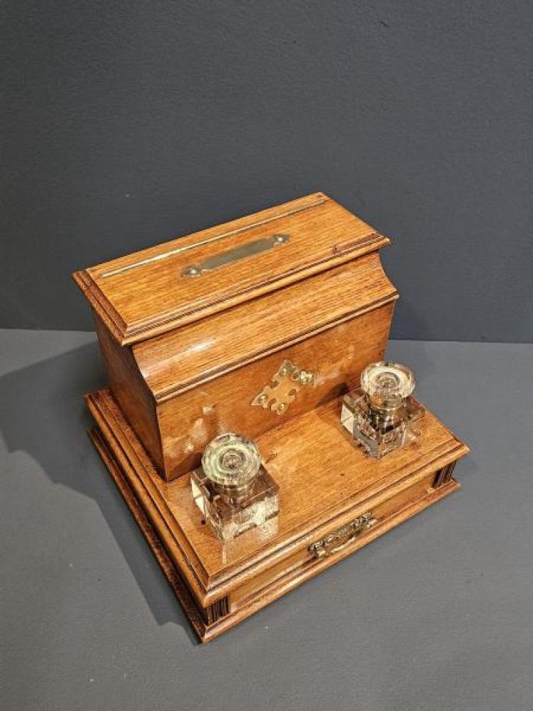 Victorian Oak Stationery and Ink Stand - Image 2