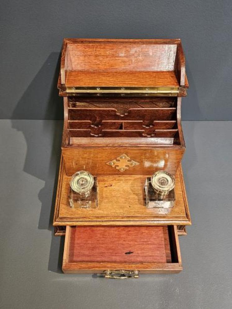 Victorian Oak Stationery and Ink Stand - Image 5