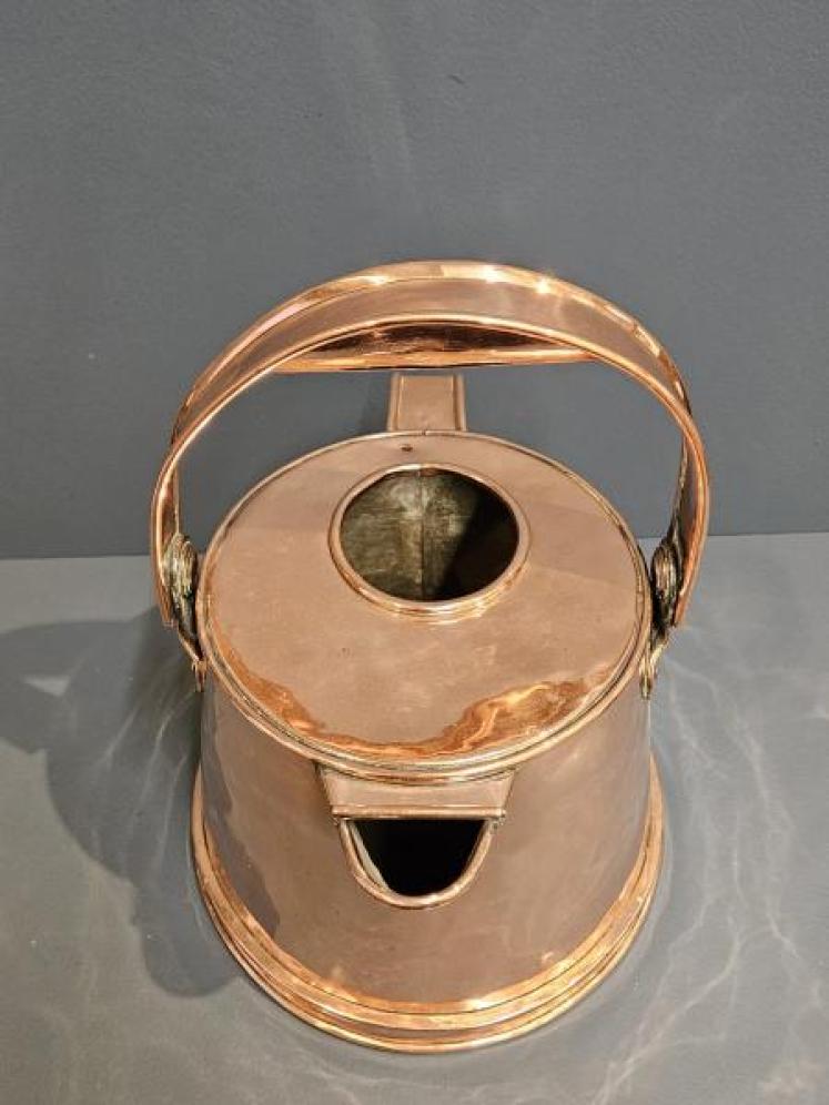 Large Early Victorian Copper Country House Hot Water Can - Image 2