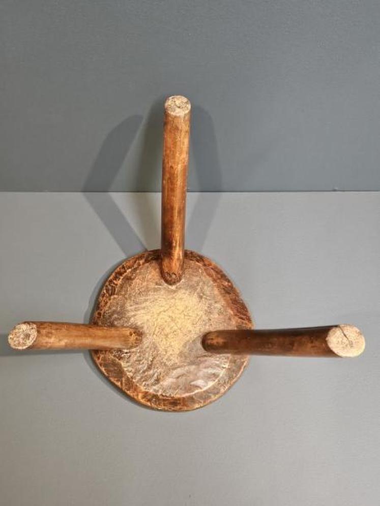 Georgian Elm Welsh Stool  - Image 3
