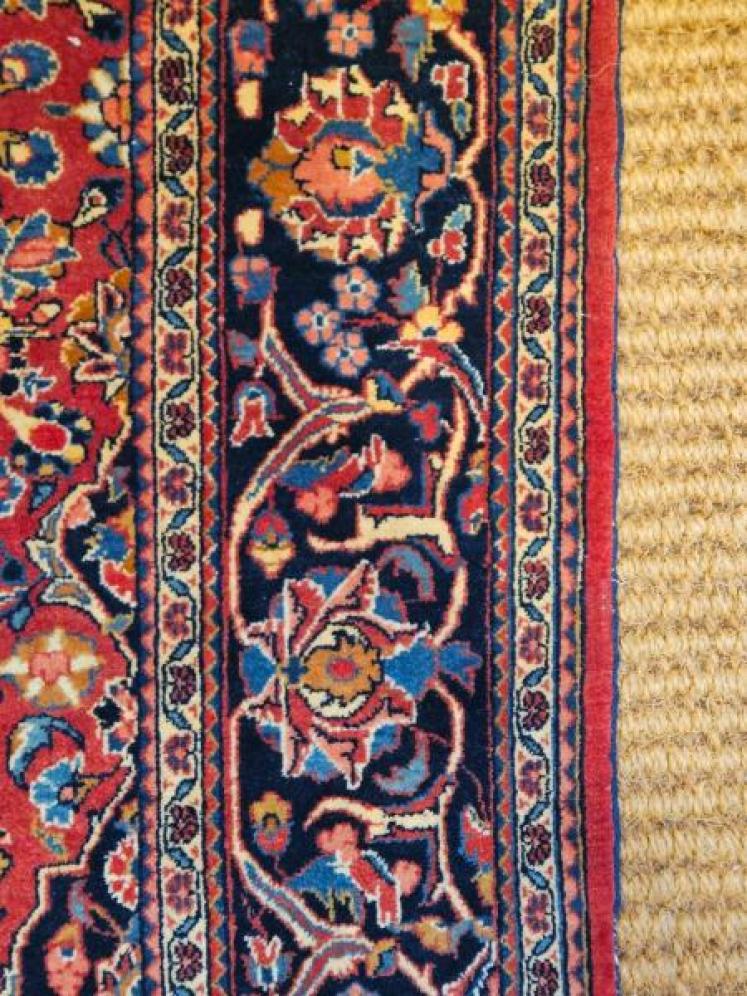 Superb Quality Persian Pure Wool Rug  - Image 5
