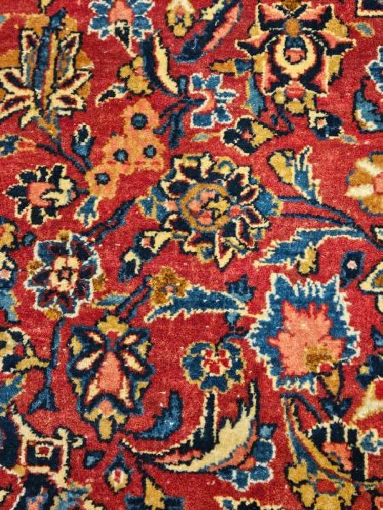 Superb Quality Persian Pure Wool Rug  - Image 7