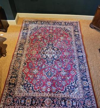 Fine Quality Persian Pure Wool Rug