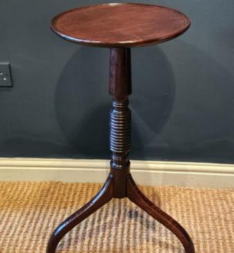 Georgian Mahogany Candle Table