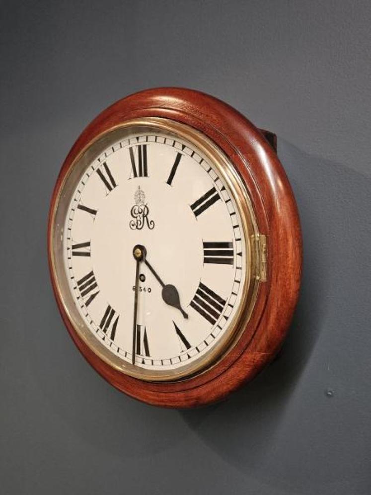 George V G.P.O. Fusee Dial Clock - Image 2