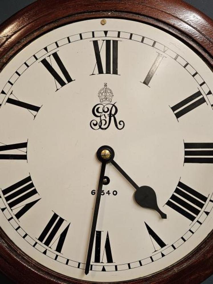 George V G.P.O. Fusee Dial Clock - Image 4