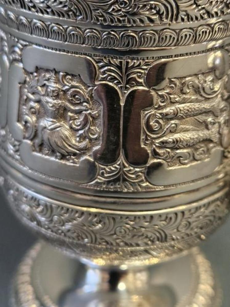 Fine Quality Mid Victorian Glasgow Silver Mug - Image 3
