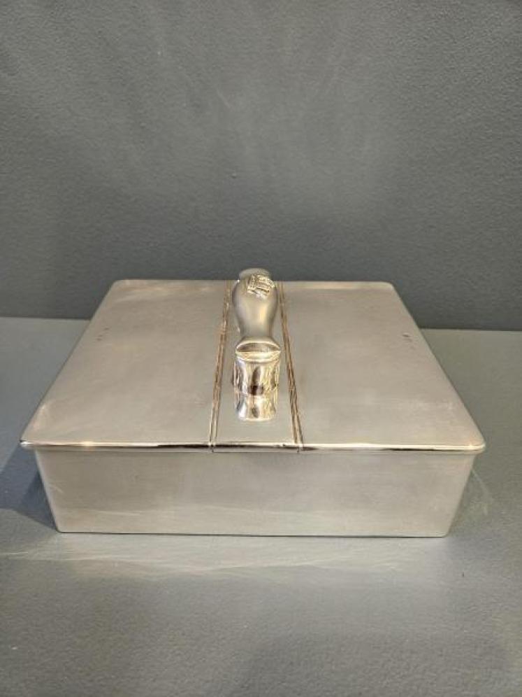 Large Victorian Silver Cigar Box  - Image 2