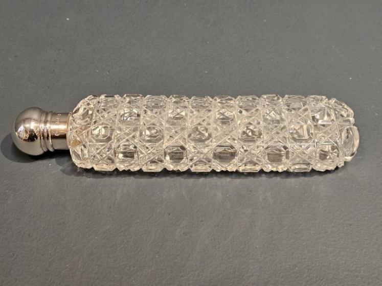 Victorian Cut Crystal and Sliver Scent Flask - Image 2