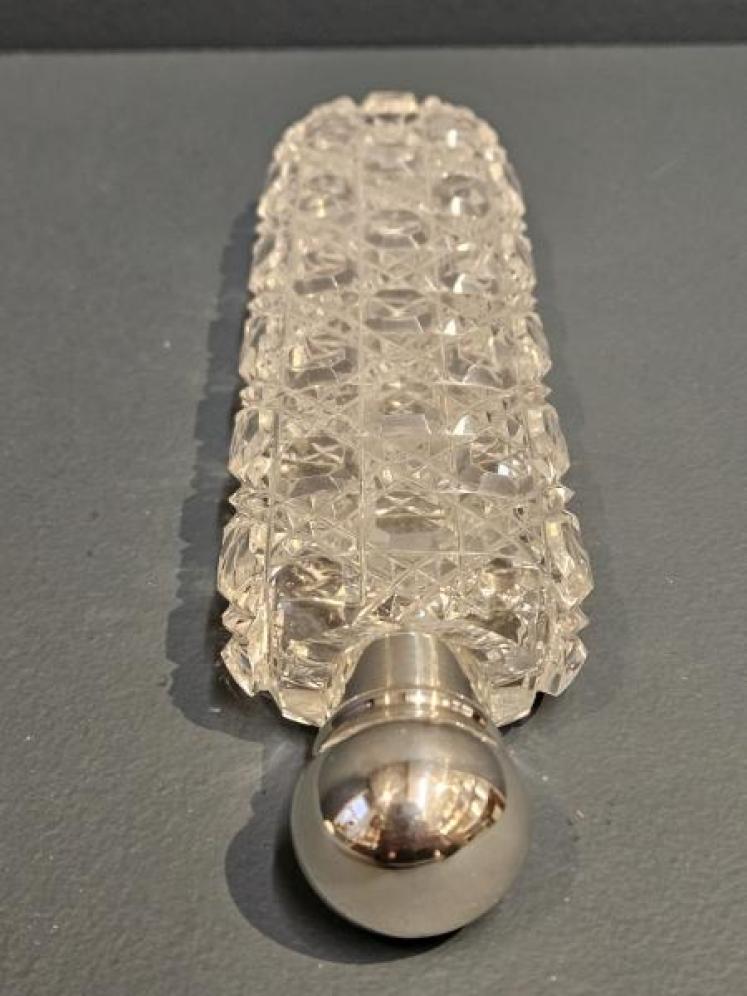 Victorian Cut Crystal and Sliver Scent Flask - Image 3