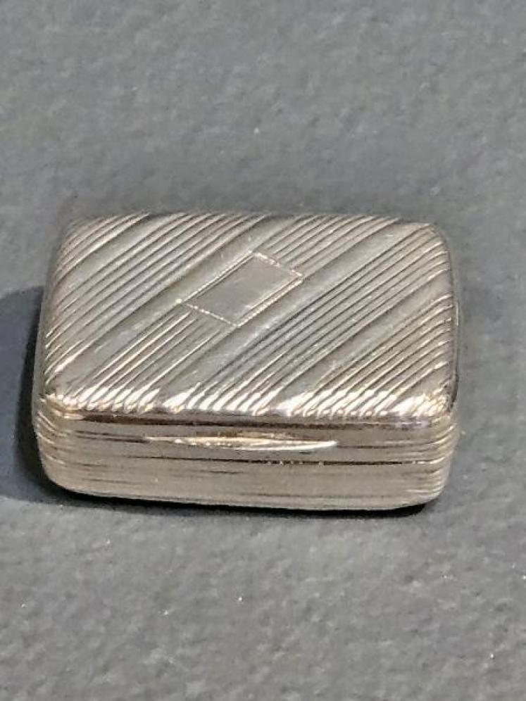 George III Silver Vinaigrette  - Image 6