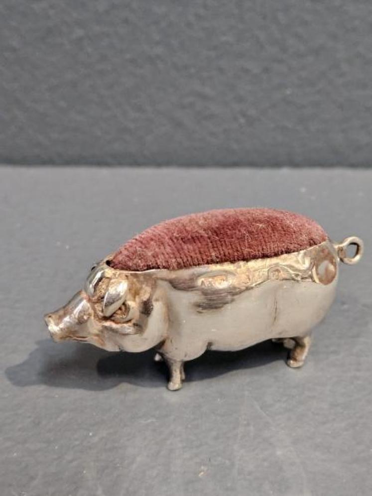 Small Silver Pig Pin Cushion - Image 3