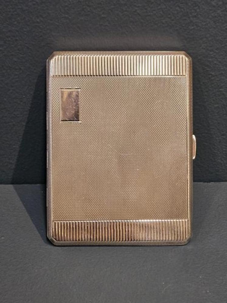5.5 Troy Oz George V Silver Cigarette Case - Image 1