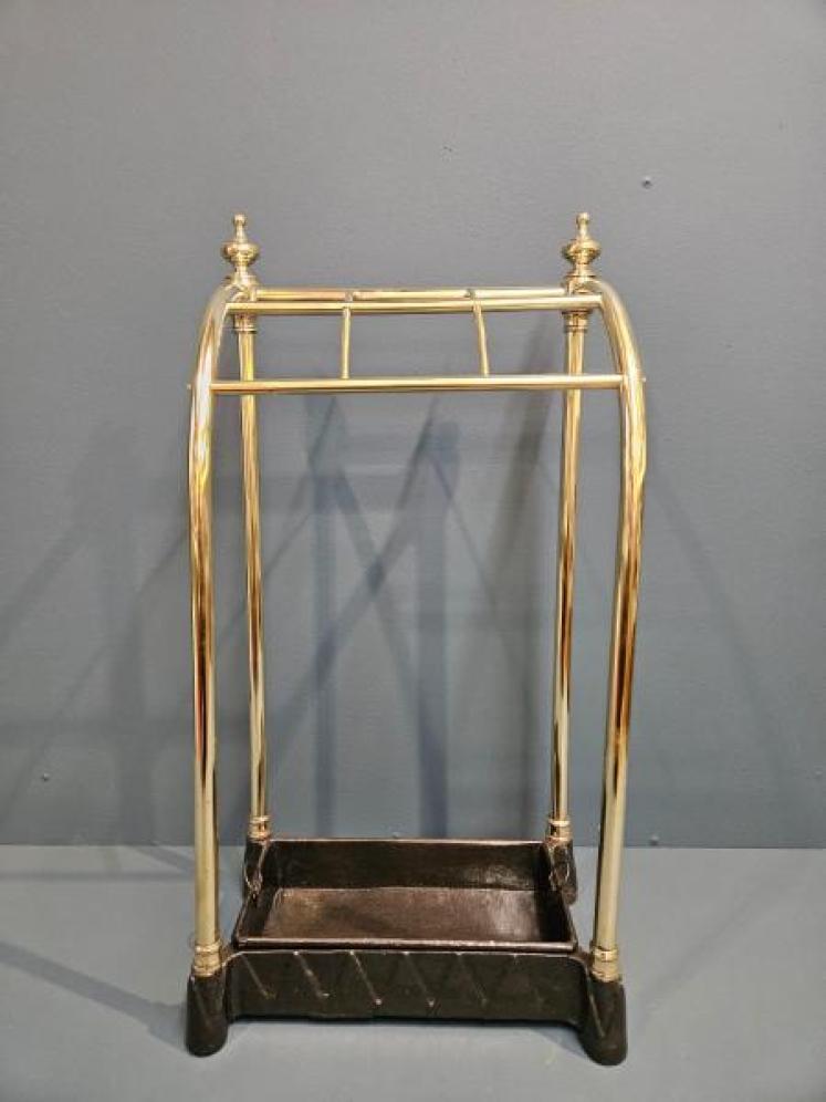Late Victorian Brass Frame Stick Stand - Image 3