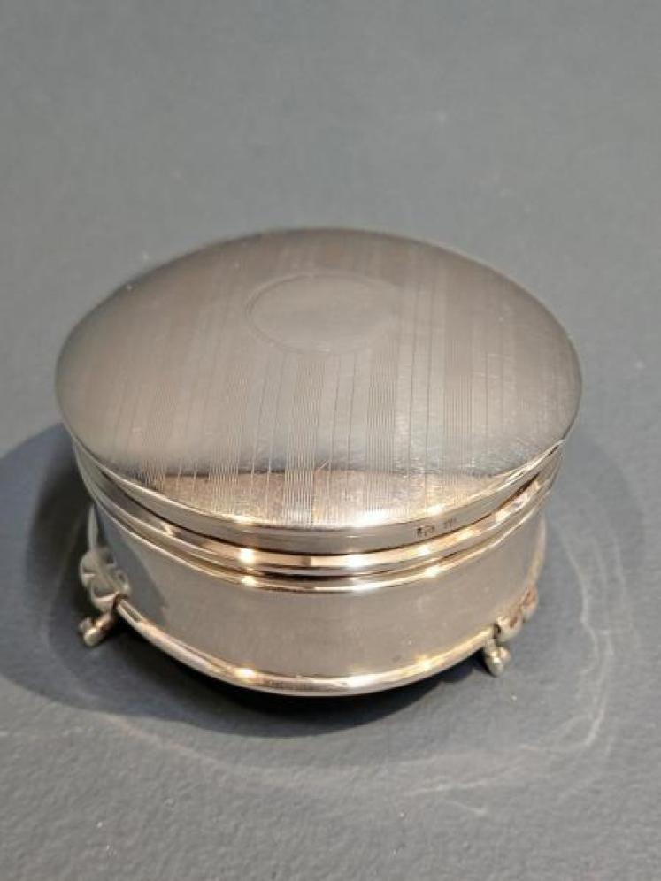 Sampson and Mordan Silver Trinket Box - Image 1
