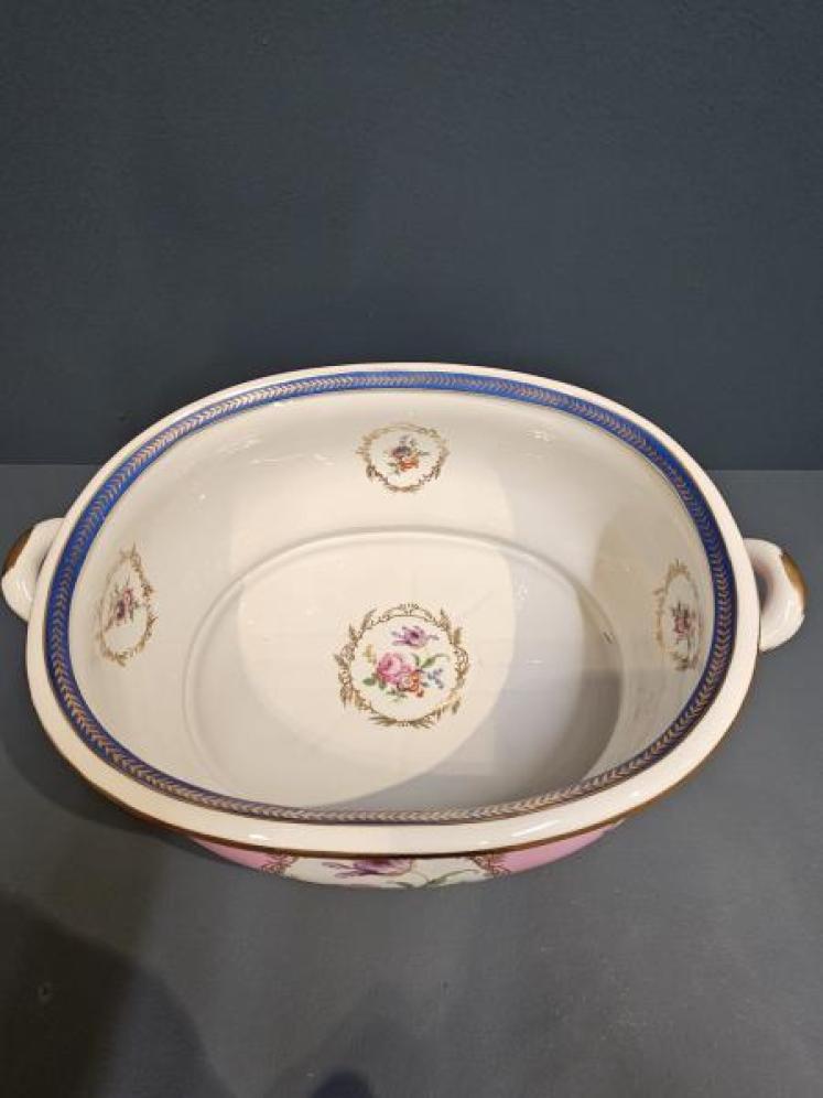Late Victorian Porcelain Foot Bath - Image 6