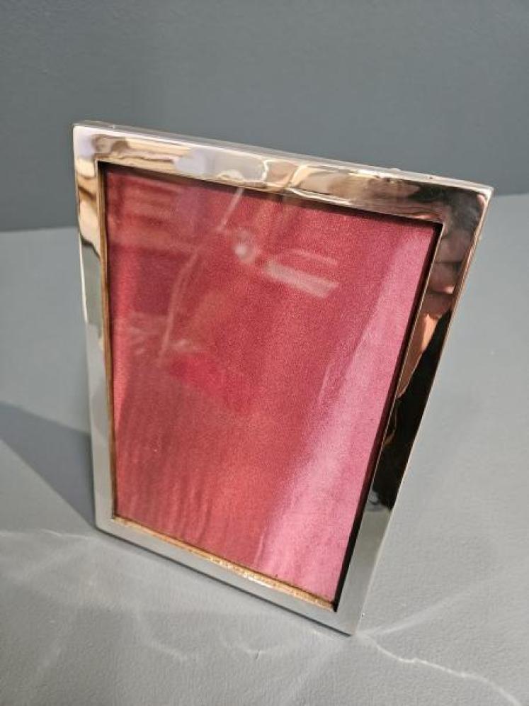 George V Silver Photo Frame - Image 3