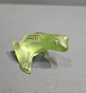 Lalique Opalescent Green Frog