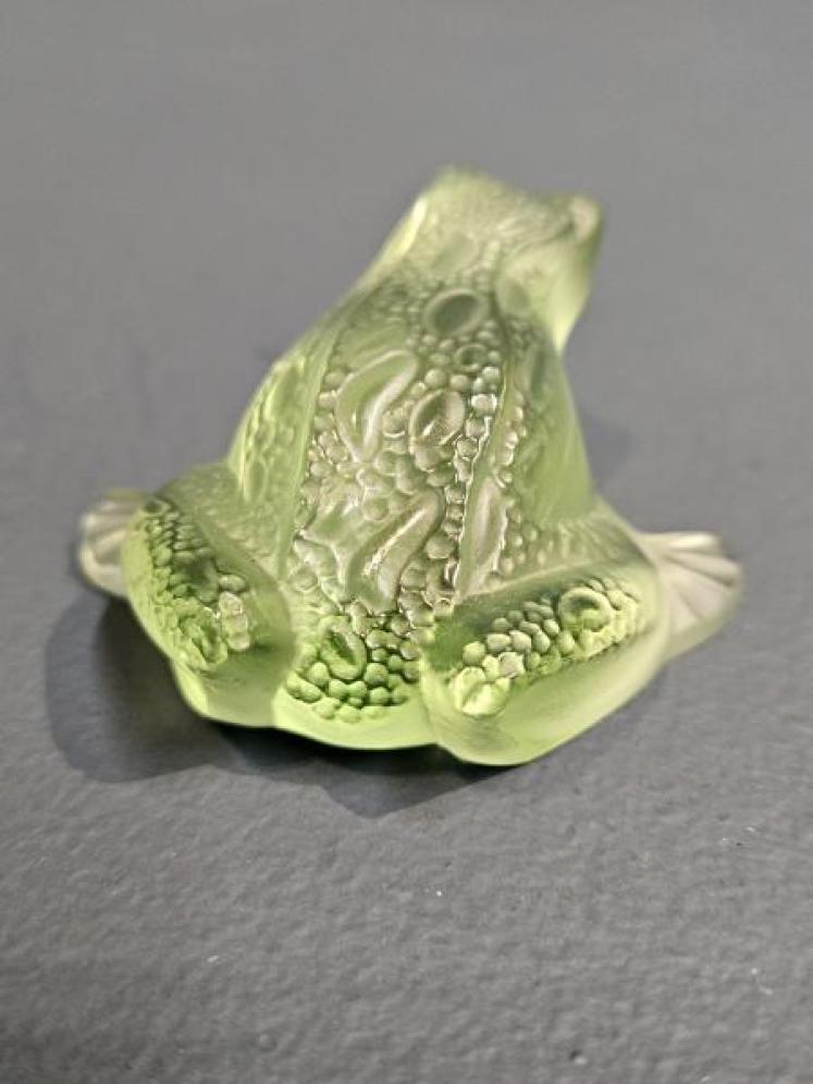 Lalique Opalescent Green Frog - Image 5