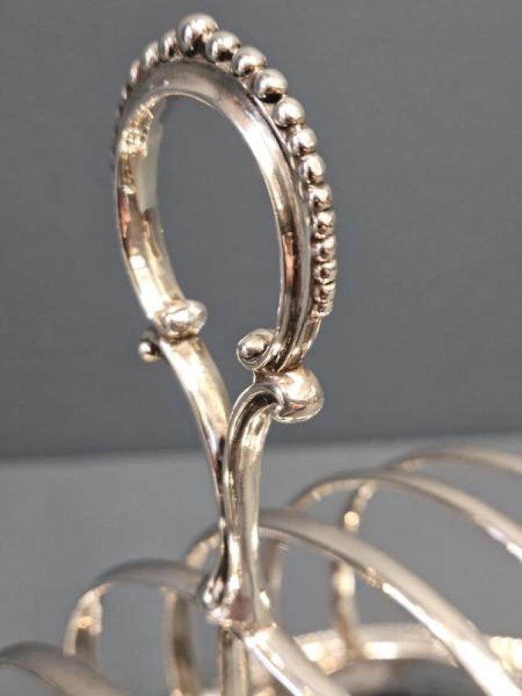 Large Victorian Silver 11 Troy Oz Toast Rack - Image 2