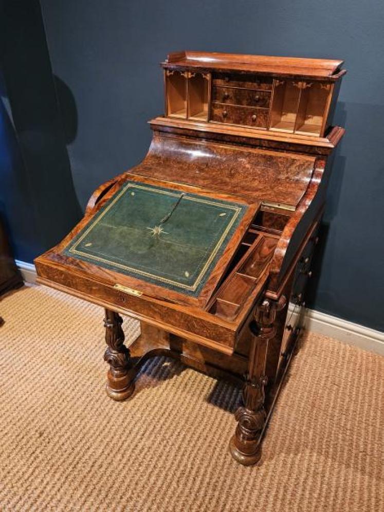 Superb Quality Victorian Burr Walnut Davenport  - Image 2