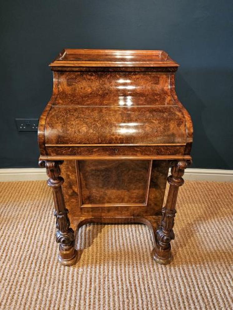 Superb Quality Victorian Burr Walnut Davenport  - Image 3