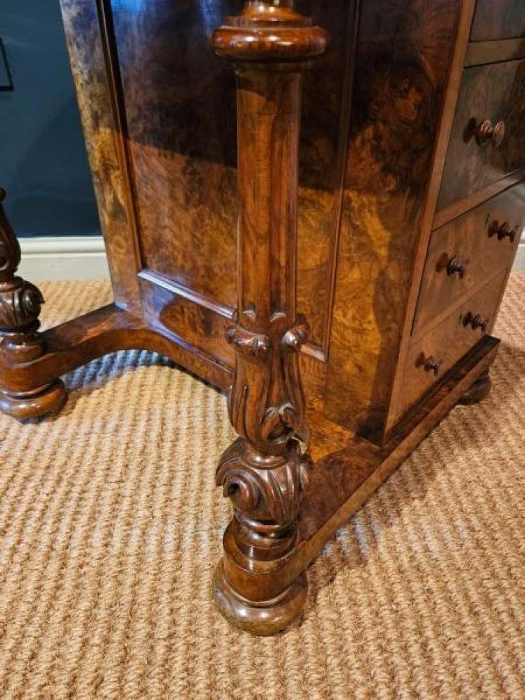 Superb Quality Victorian Burr Walnut Davenport  - Image 4