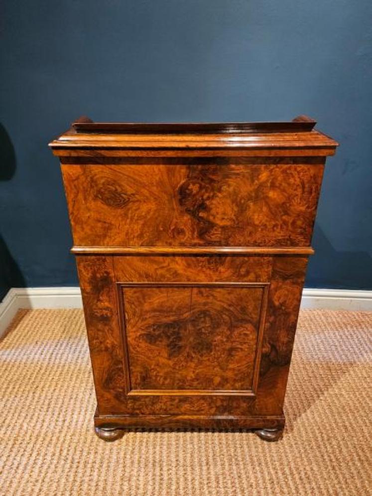 Superb Quality Victorian Burr Walnut Davenport  - Image 6