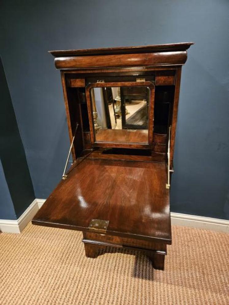 Small George I Style Walnut Escritoire  - Image 2