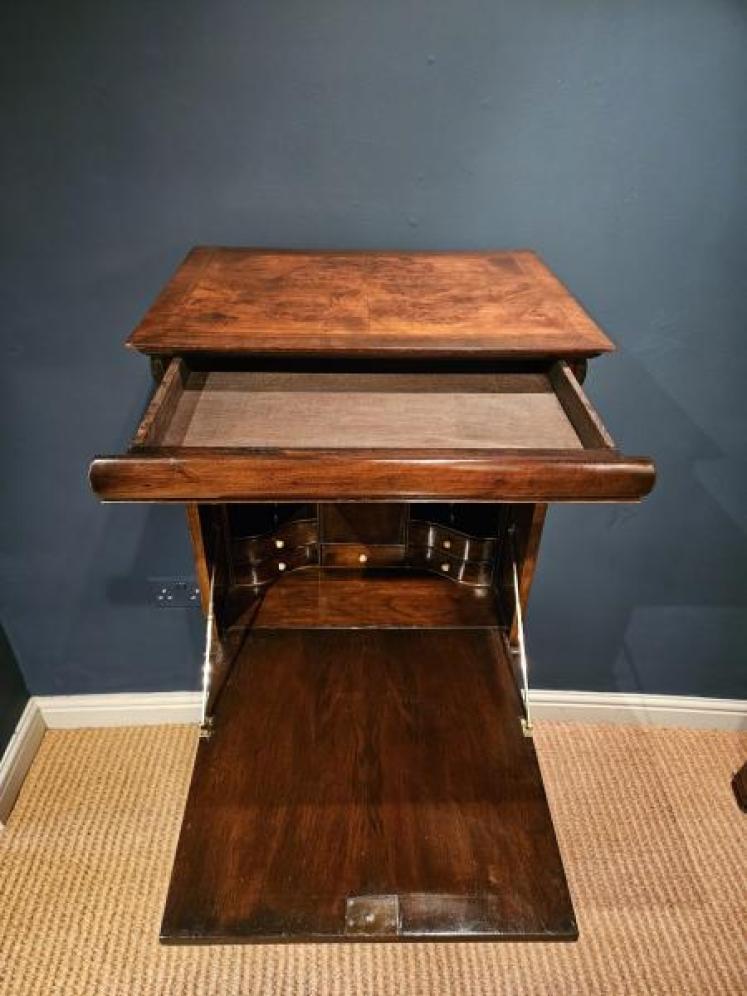 Small George I Style Walnut Escritoire  - Image 3