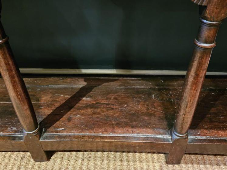 Small George III Oak Open Pot Board Dresser  - Image 4