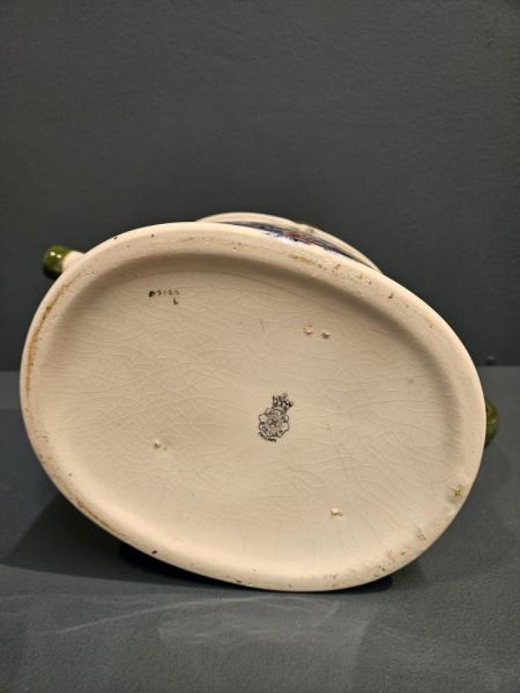 Victorian Royal Doulton Country House Hot Water Can  - Image 6