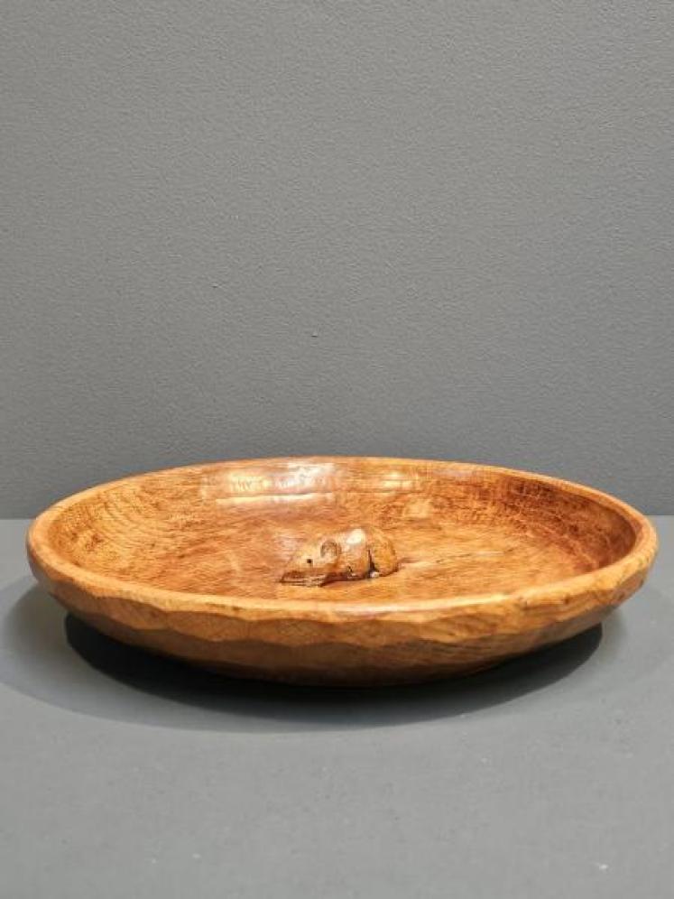 Superb Mouseman Burr Oak Shallow Bowl  - Image 2