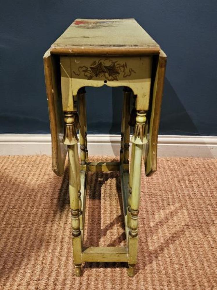 Edwardian Green Chinoiserie Sutherland Table - Image 3