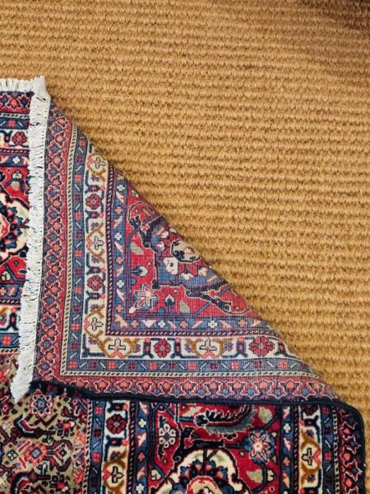 Superb 12' x 9' Persian Pure Wool Rug  - Image 6