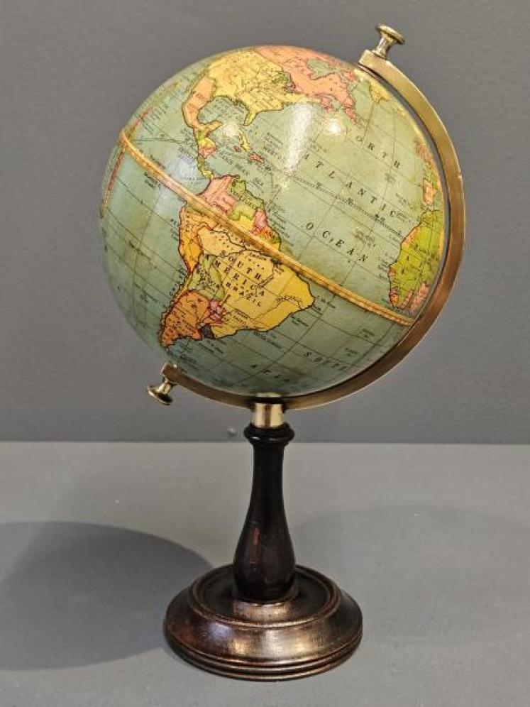 Superb 1930's 6" Papier Mache Globe  - Image 5