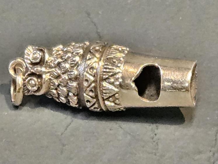 Silver Owl Whistle - Image 5