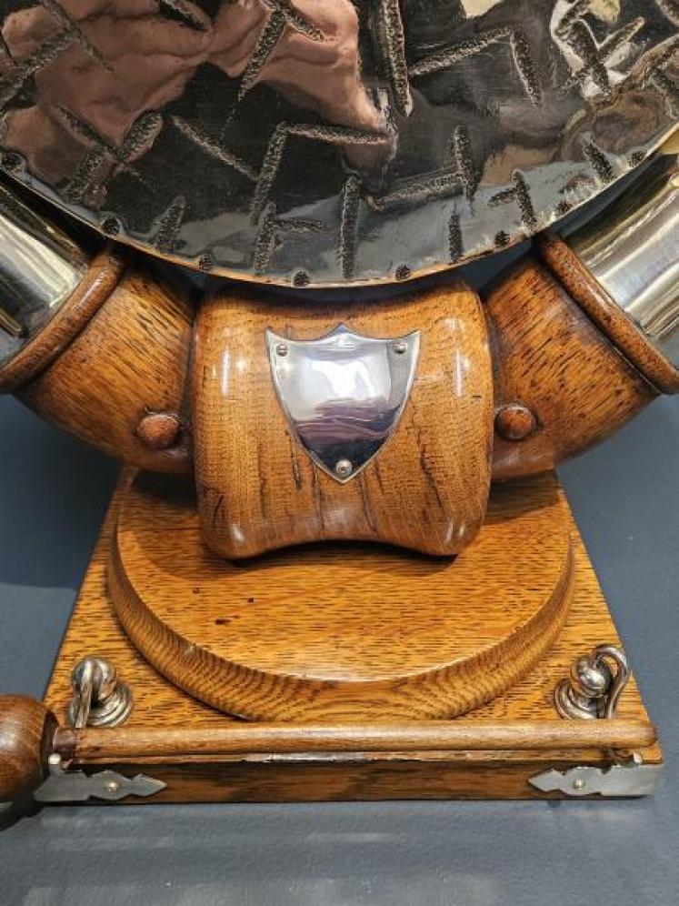 Large Victorian Oak and Silver Plate Cow Horn Dinner Gong - Image 2