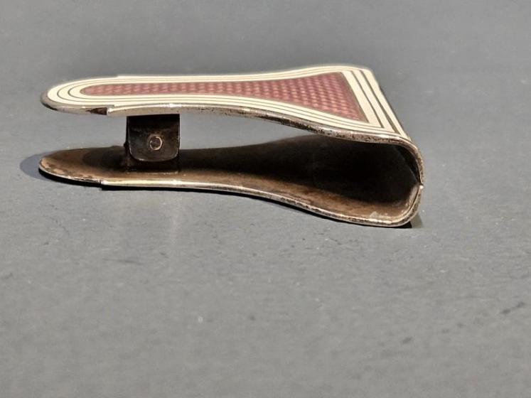 Rare Edwardian Silver and Mauve Enamel Paper Clip - Image 2