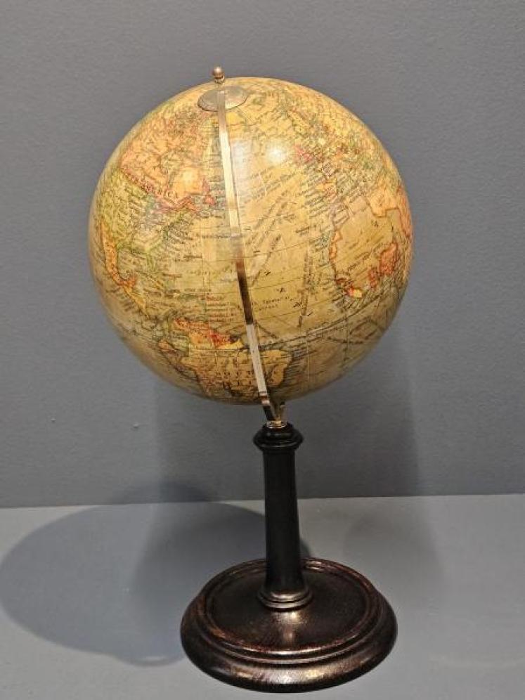 Geographia 8" Paper Mache Globe  - Image 3