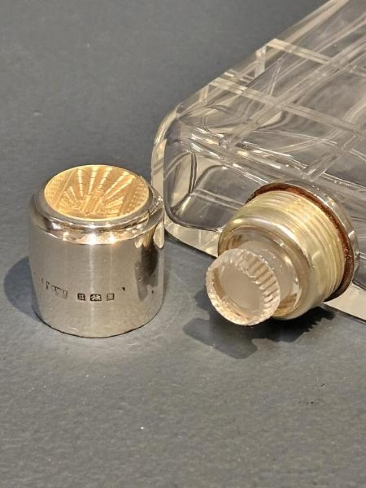 Silver and Enamel Topped Gents Cologne Bottle  - Image 6