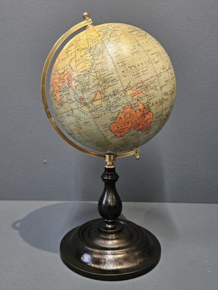 Immaculate 1930's Philips 6" Globe  - Image 7