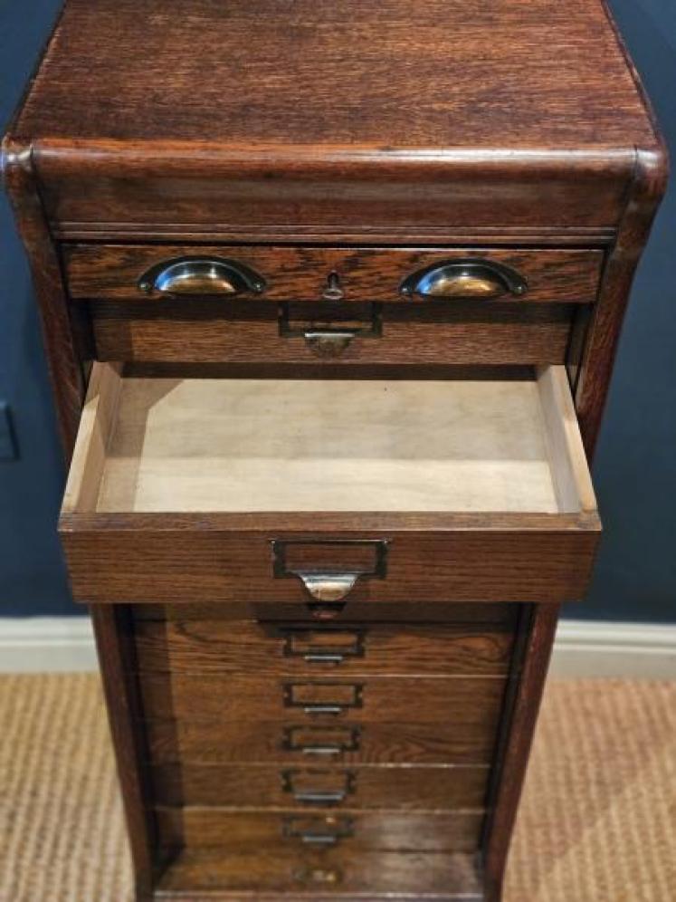 Edwardian Oak Globe Wernicke File Cabinet  - Image 3