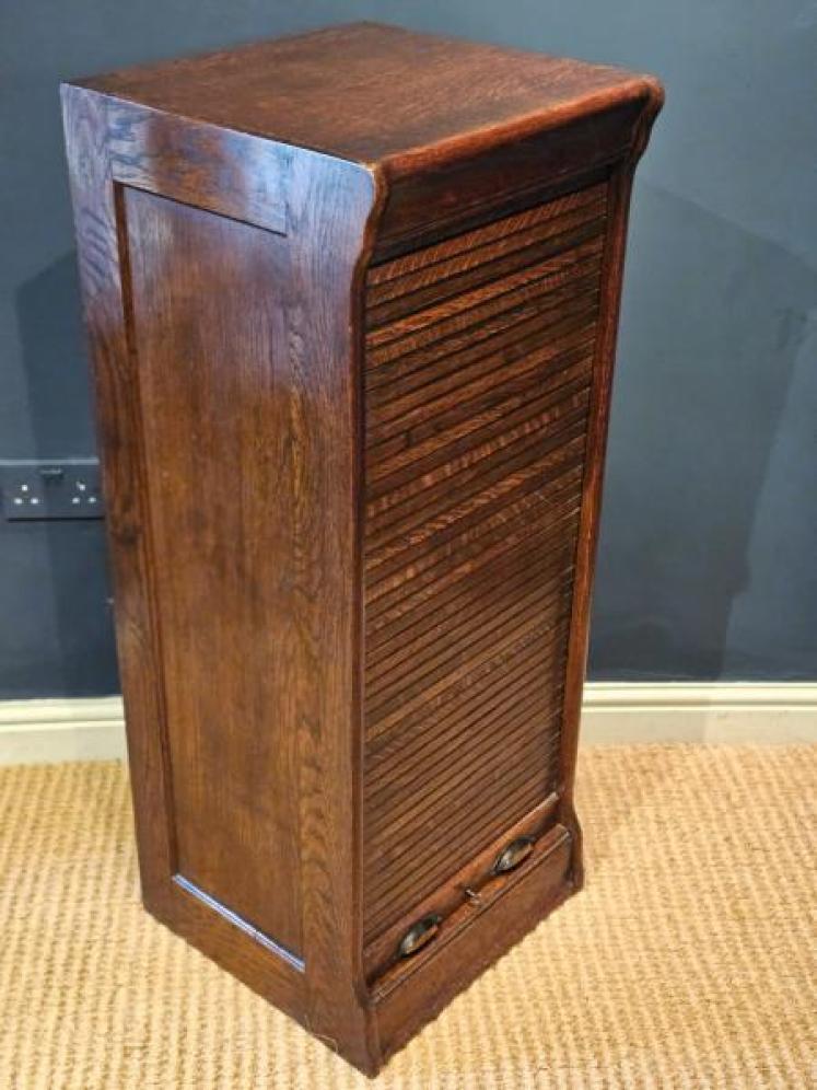 Edwardian Oak Globe Wernicke File Cabinet  - Image 4