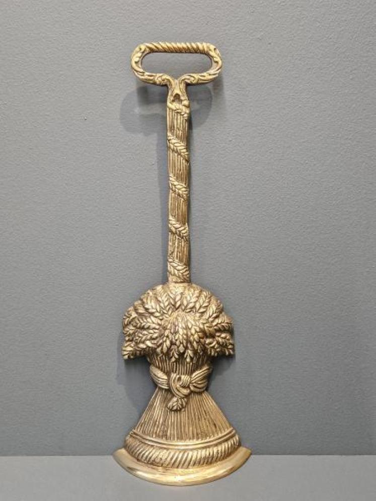 Victorian Brass Wheatsheaf Door Stop - Image 3