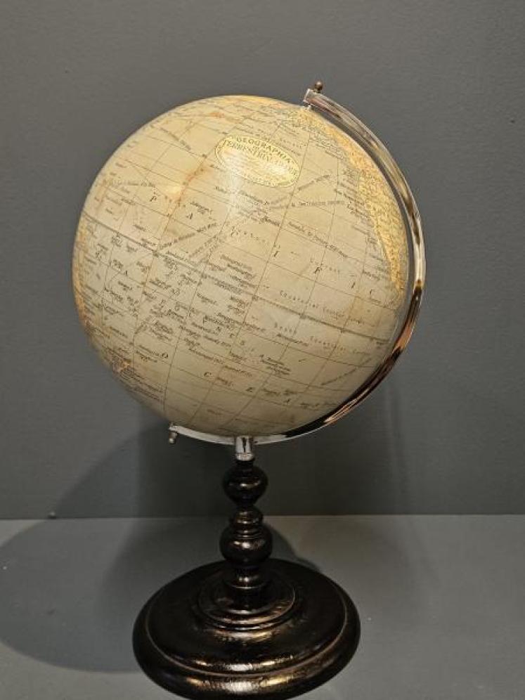10" Geographia Paper Mache Globe - Image 3