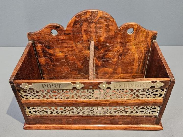 Victorian Oak and Brass Mail Basket - Image 6