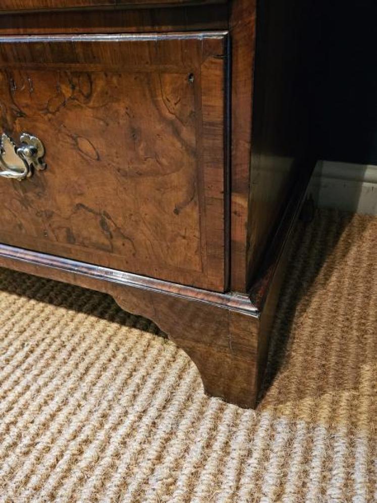 George I Walnut Chest on Chest with Brushing Slide - Image 5