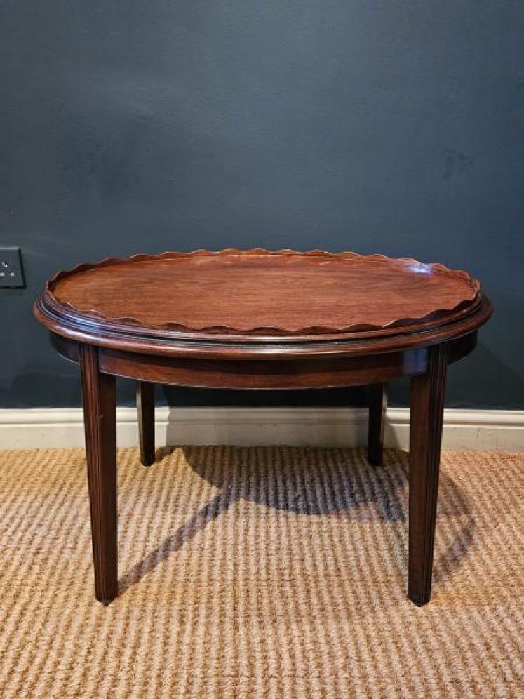 Fine Quality Victorian Mahogany Tray Top Coffee Table  - Image 1