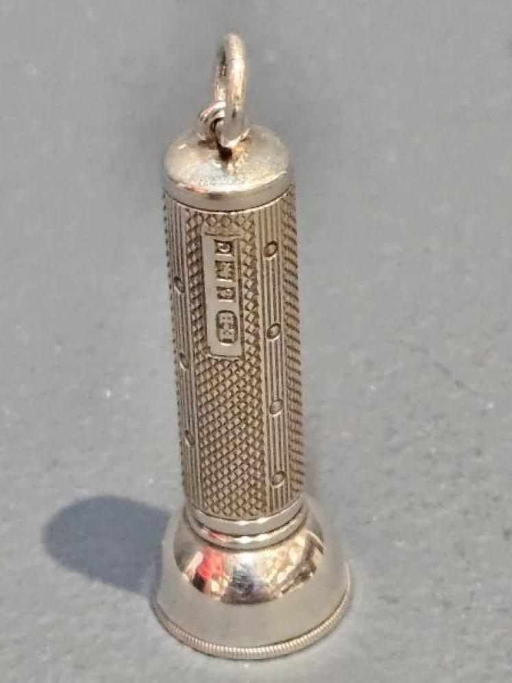 Silver Twist Action Cigar Piercer - Image 2
